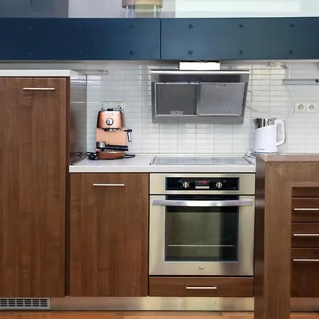 Daire Modern With Terrace And Air Conditioning *