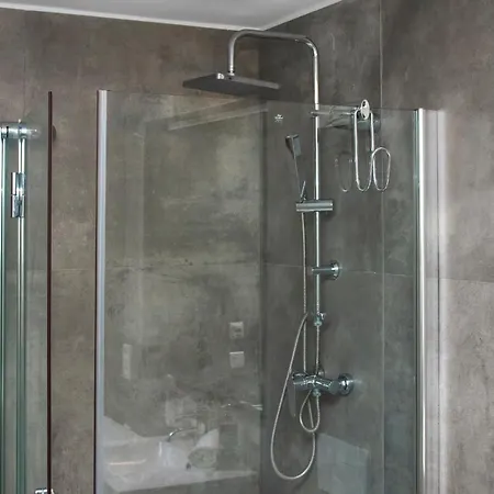 Apartment Modern With Terrace And Air Conditioning Prag