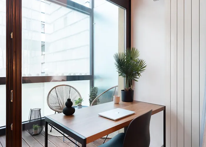 Modern With Terrace And Air Conditioning Praha